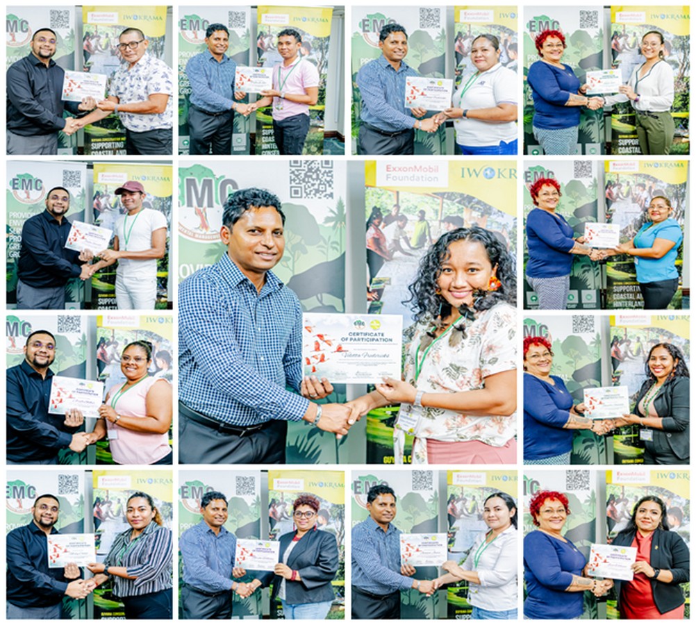 Participants Receiving their Certificates