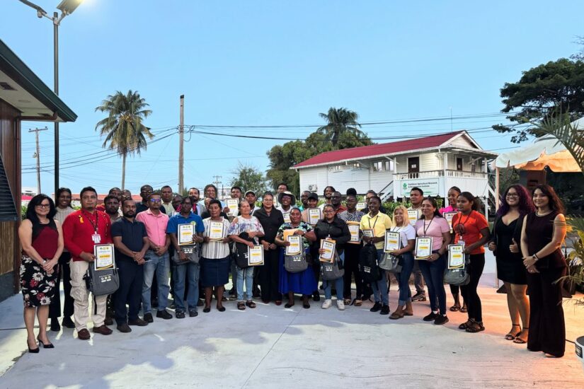 Advancing Agricultural Skills: Agricultural Professionals and Students Successfully Completed Second Shade House Training Programme