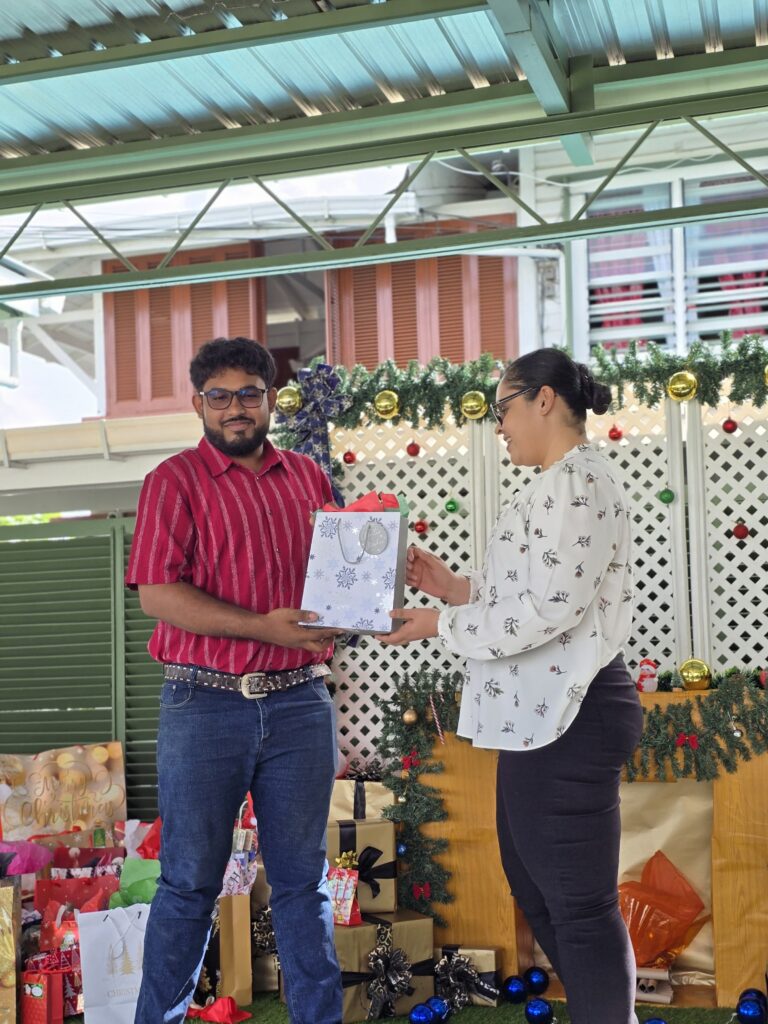 08ddce65-56b4-44c4-9cd1-ab951112eefa-1