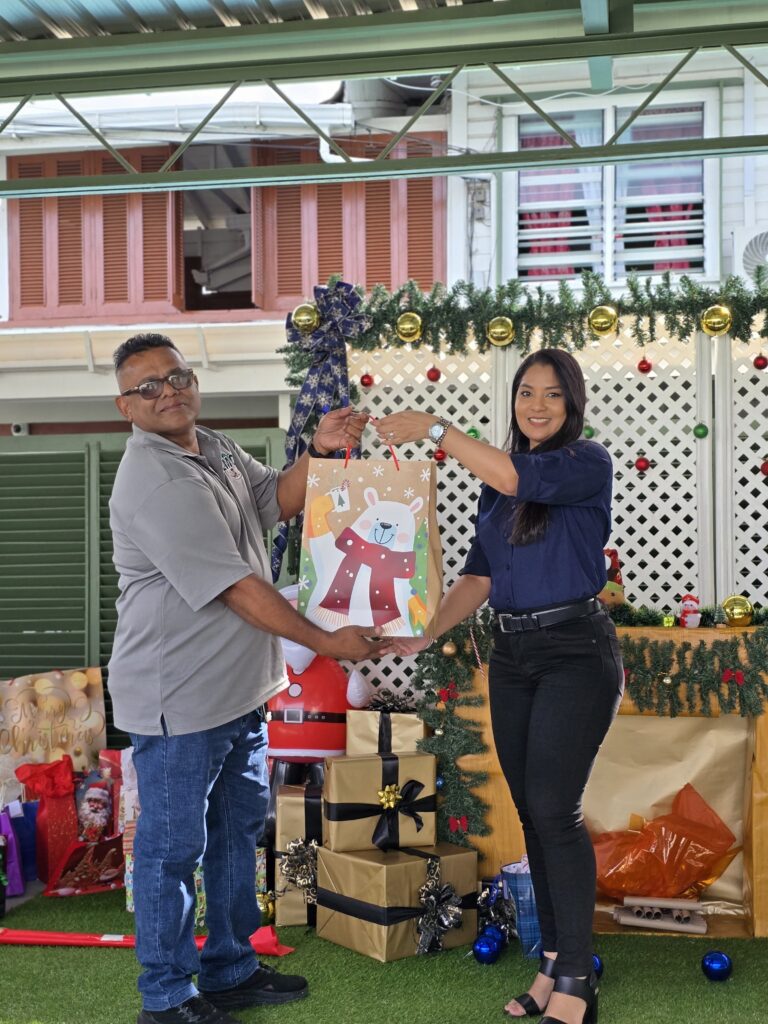 37d90354-145d-4f4d-8bb8-32fefc4bb74d