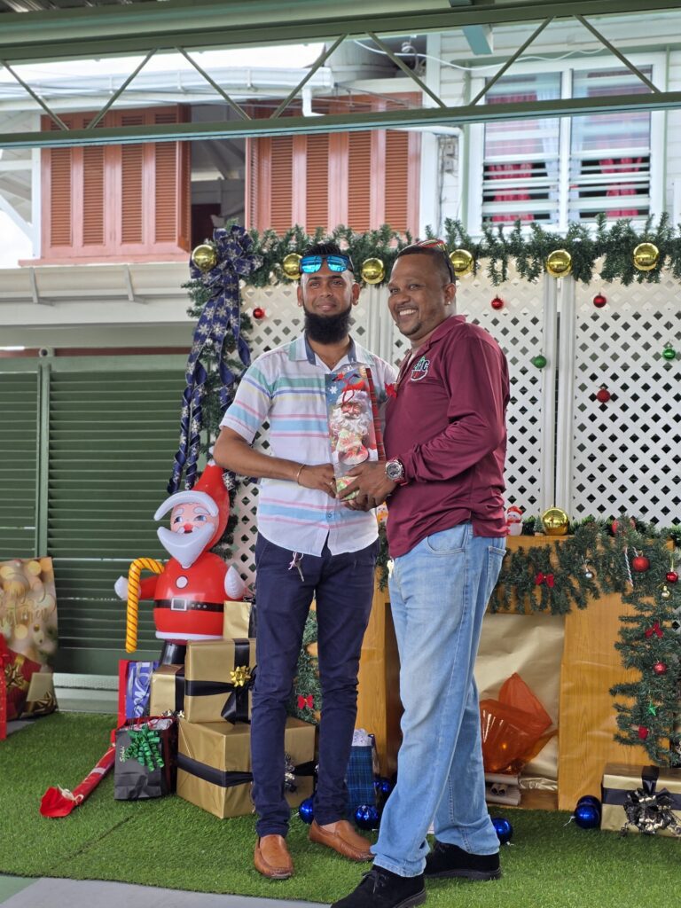 3fd2d148-8111-482f-b10d-4a35aca9af67-1