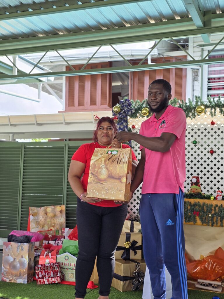 54076c0d-9d1c-4f01-a2a1-d5fd3a50f027-1