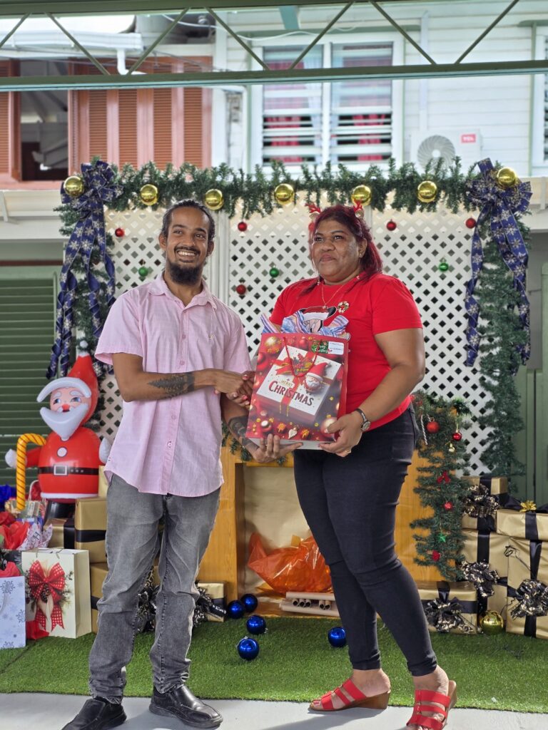 b74544e2-f590-46db-9fbb-6196bf6190ee