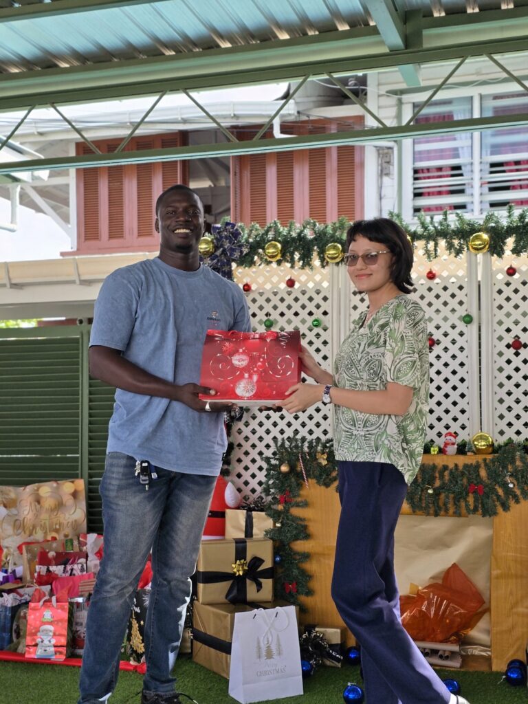 f9f72d6f-4ea0-4188-b38f-7cf4d80baa88-1