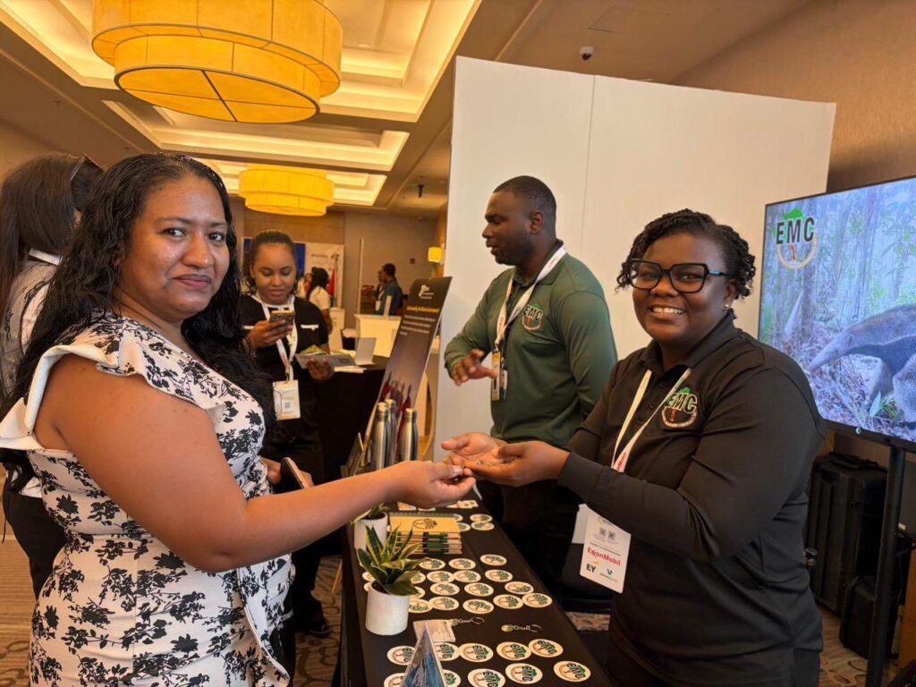 Visitors with their EMC Tokens